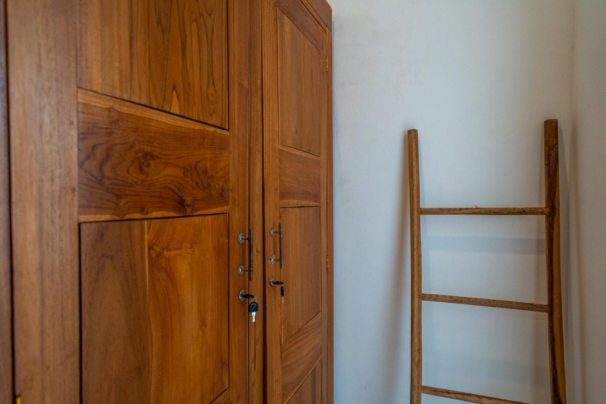 4-Bedroom Pool Villa Near Seminyak Center מראה חיצוני תמונה