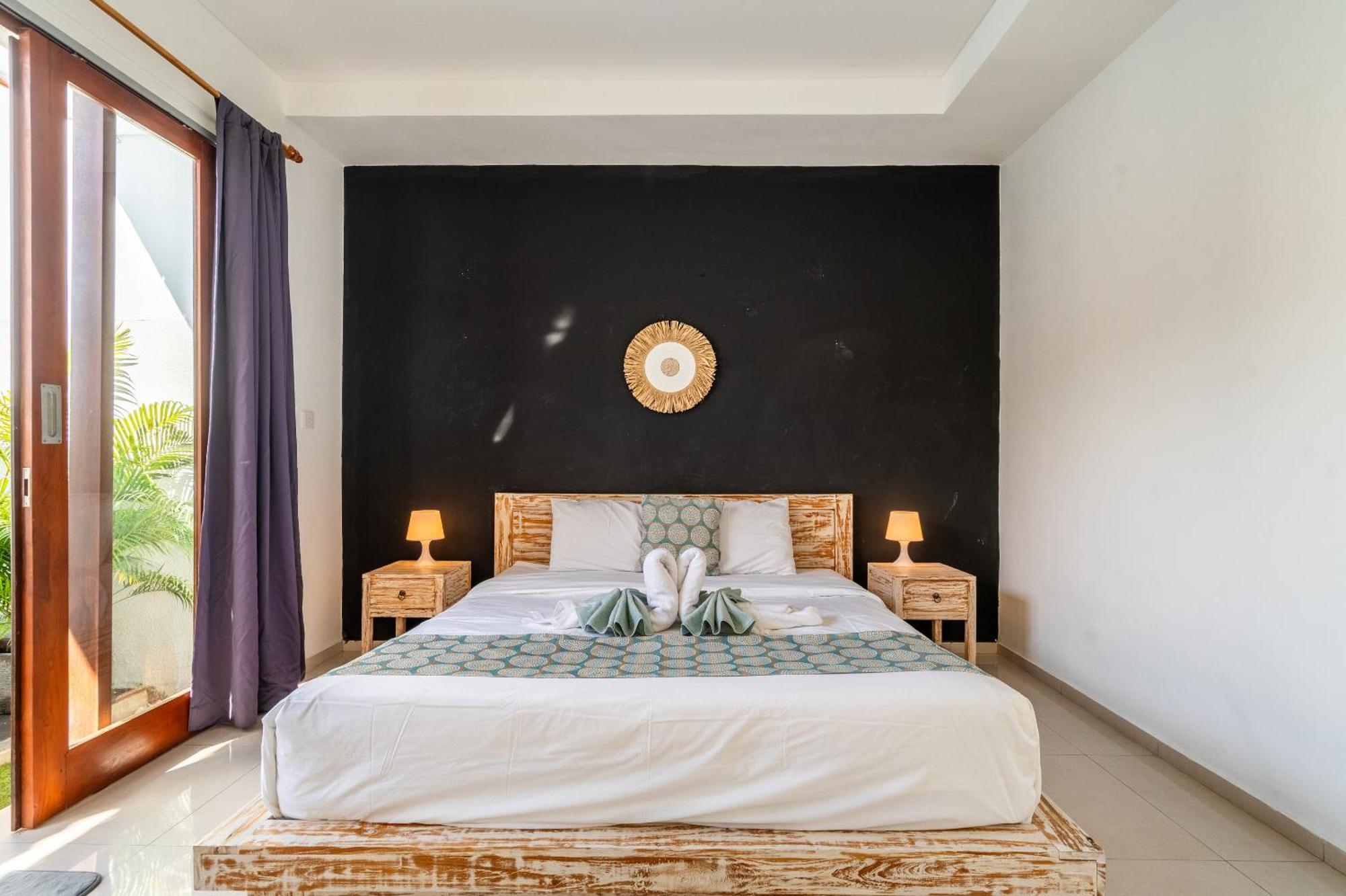 4-Bedroom Pool Villa Near Seminyak Center מראה חיצוני תמונה