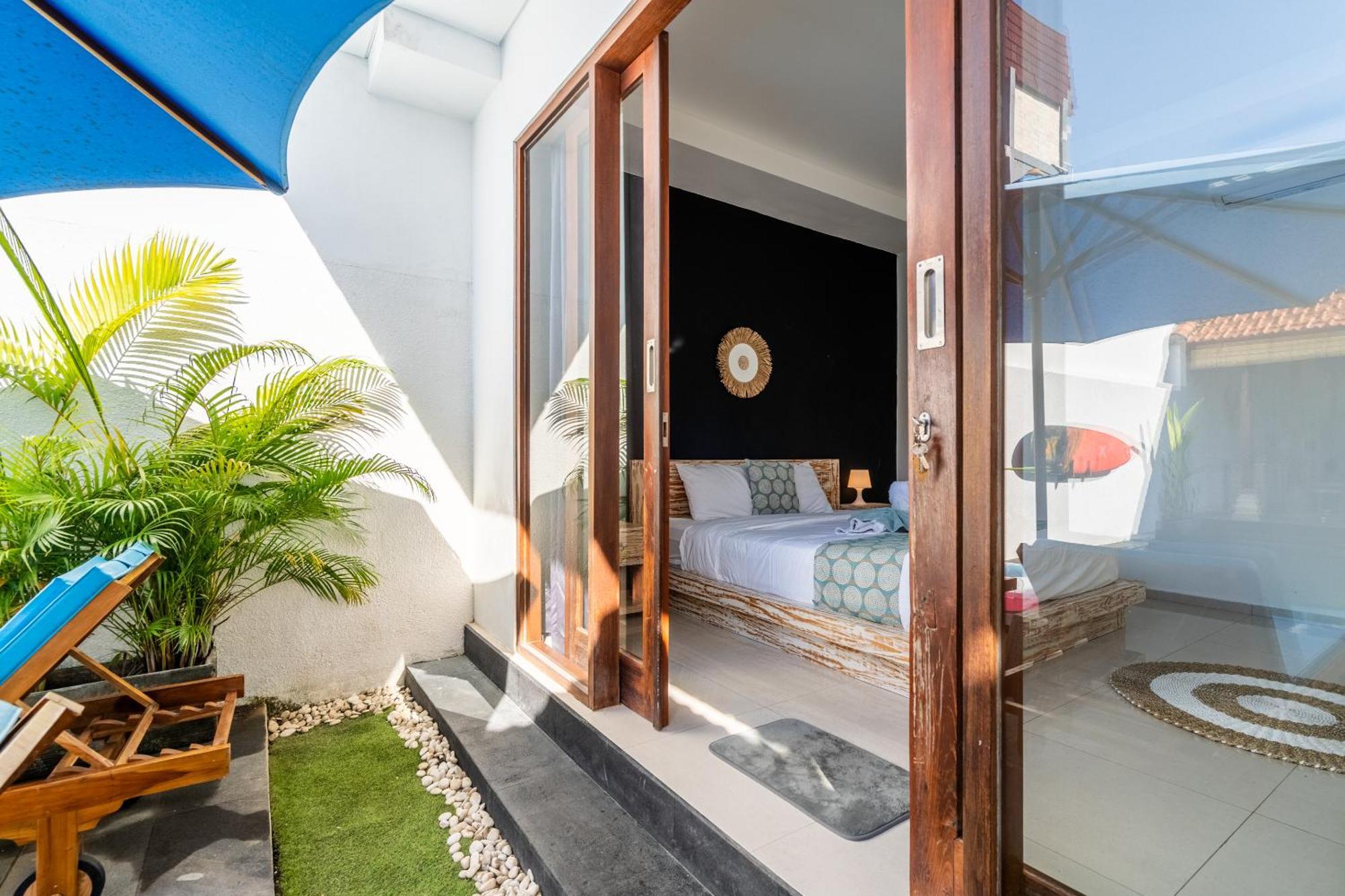 4-Bedroom Pool Villa Near Seminyak Center מראה חיצוני תמונה